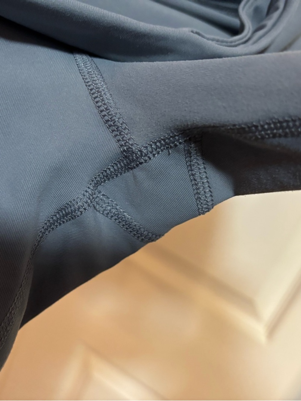 Yogalicious Dark Gray Cropped Leggings - Picture 4 of 5